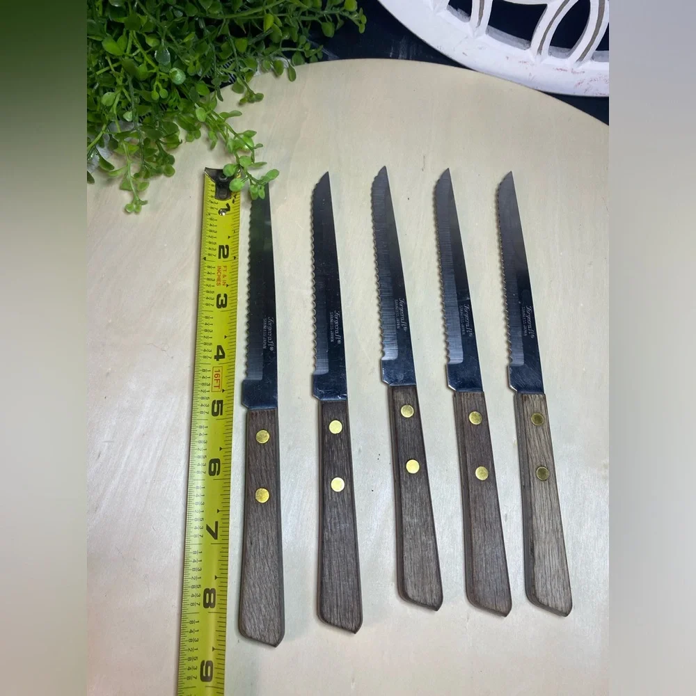 Forgecraft Stainless Japan Set of 5 Serrated Steak Knives with Wooden‎ Handles